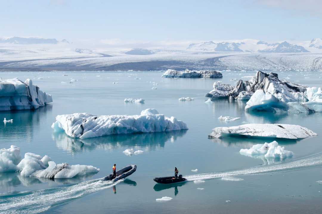 Jökulsárlón : icebergs et faune des glaces islandaises - Jökulsárlón | Secret World Trip Planner