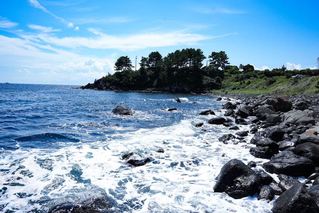 Manjanggul : explorez le tube de lave de Jeju - Cheju | Secret World Trip Planner