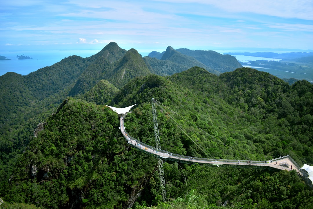 Langkawi Sky Bridge: el puente curvo a 700 metros - 07000 Langkawi | Secret World Trip Planner