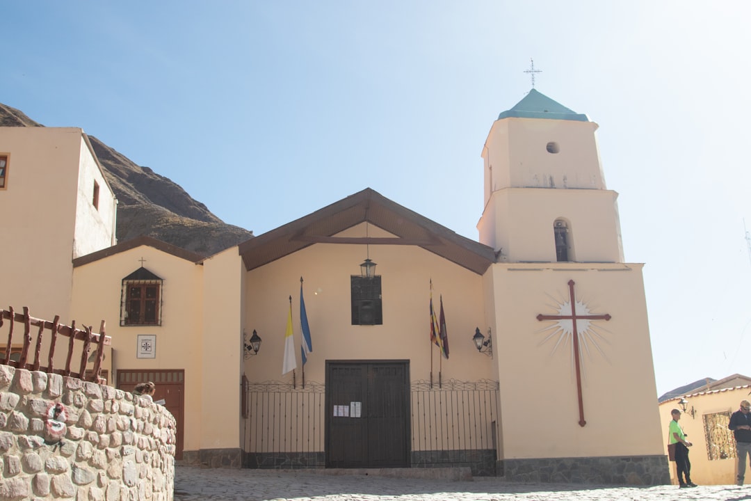 Descubre la Iglesia Santa Rosa de Lima en Purmamarca, Argentina — Purmamarca