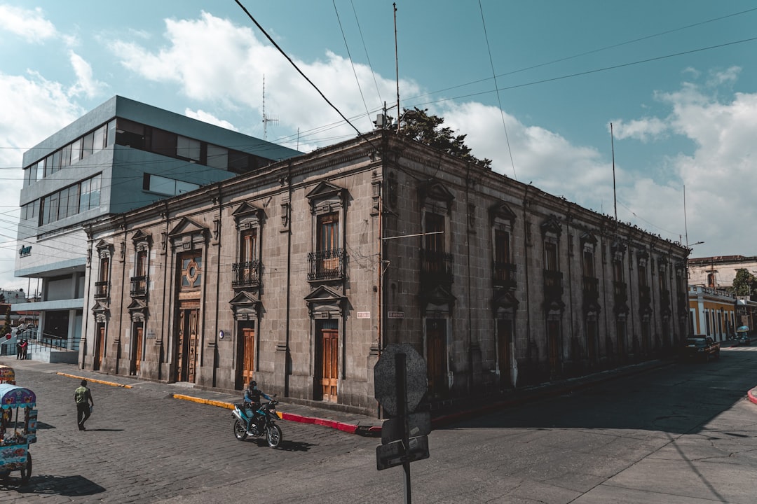 Национальный музей искусства майя: путеводитель по посещению - 6 calle y 7 avenida Zona 13 Edificio No. 5 Finca La Aurora Ciudad de Guatemala | Secret World Trip Planner