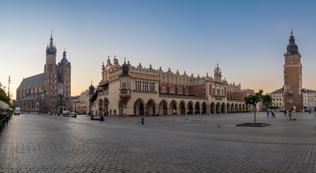 Museo de la Historia de Cracovia: 21 edificios históricos - Rynek Główny 35 | Secret World Trip Planner