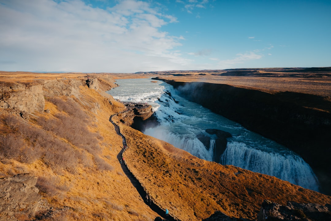 Gullfoss: La Cascada Dorada de Islandia - 8VGH+RFR | Secret World Trip Planner