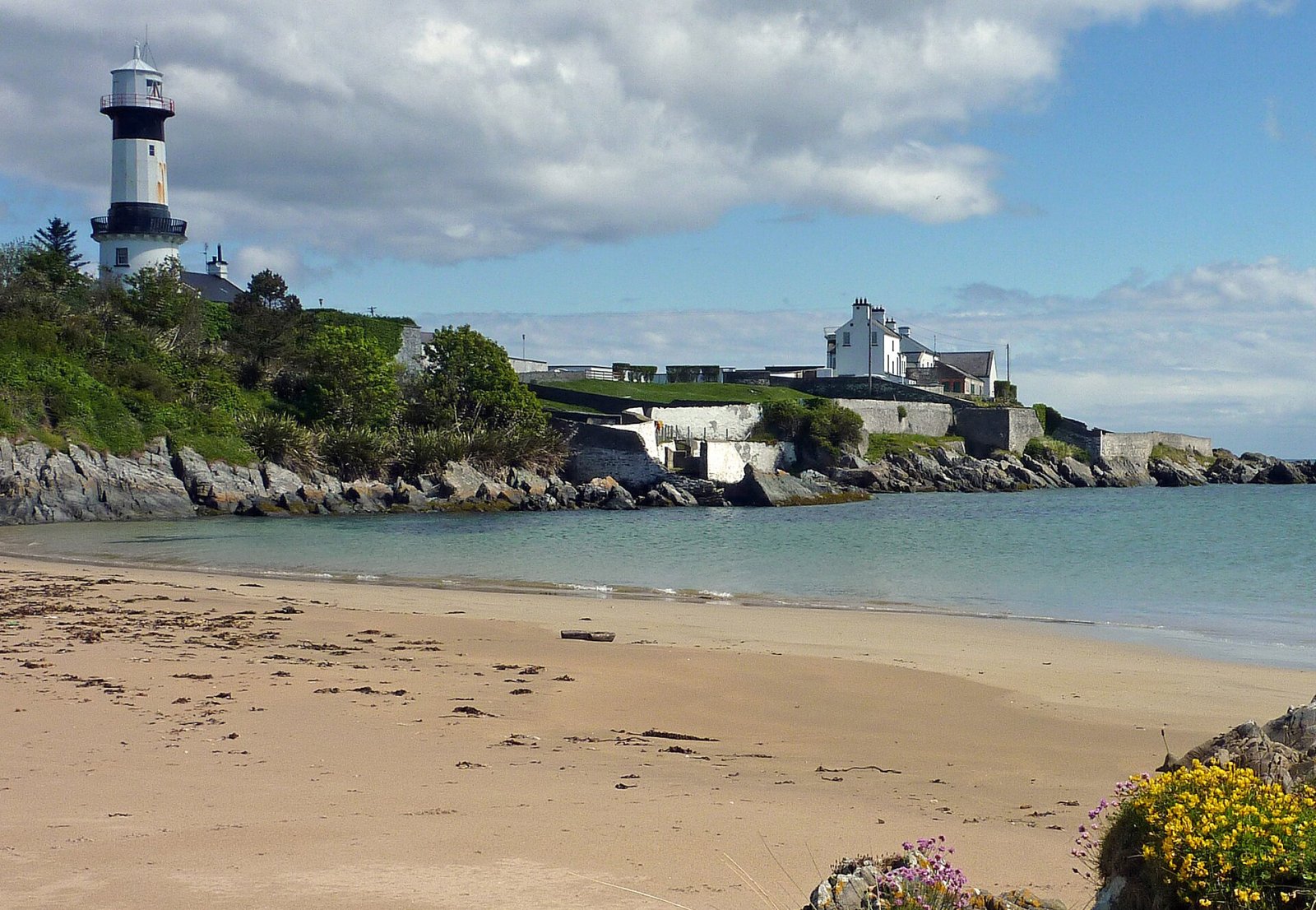 Discover the Inishowen Lighthouse: a Gem of Northern Ireland — Stroove