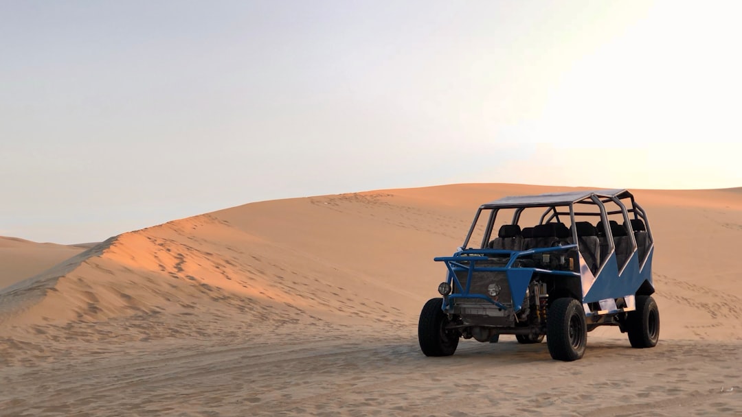 Huacachina: el oasis en el desierto de Ica, Perú - Unnamed Road | Secret World Trip Planner