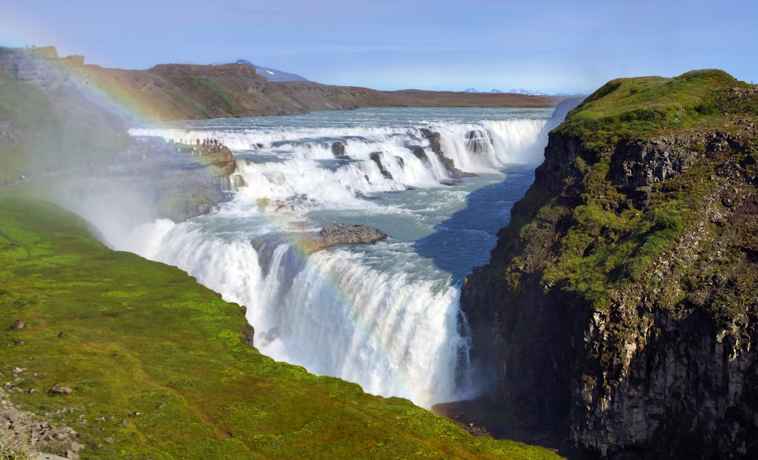 Gullfoss: la cascata glaciale tra arcobaleni e canyon - 35 | Secret World Trip Planner