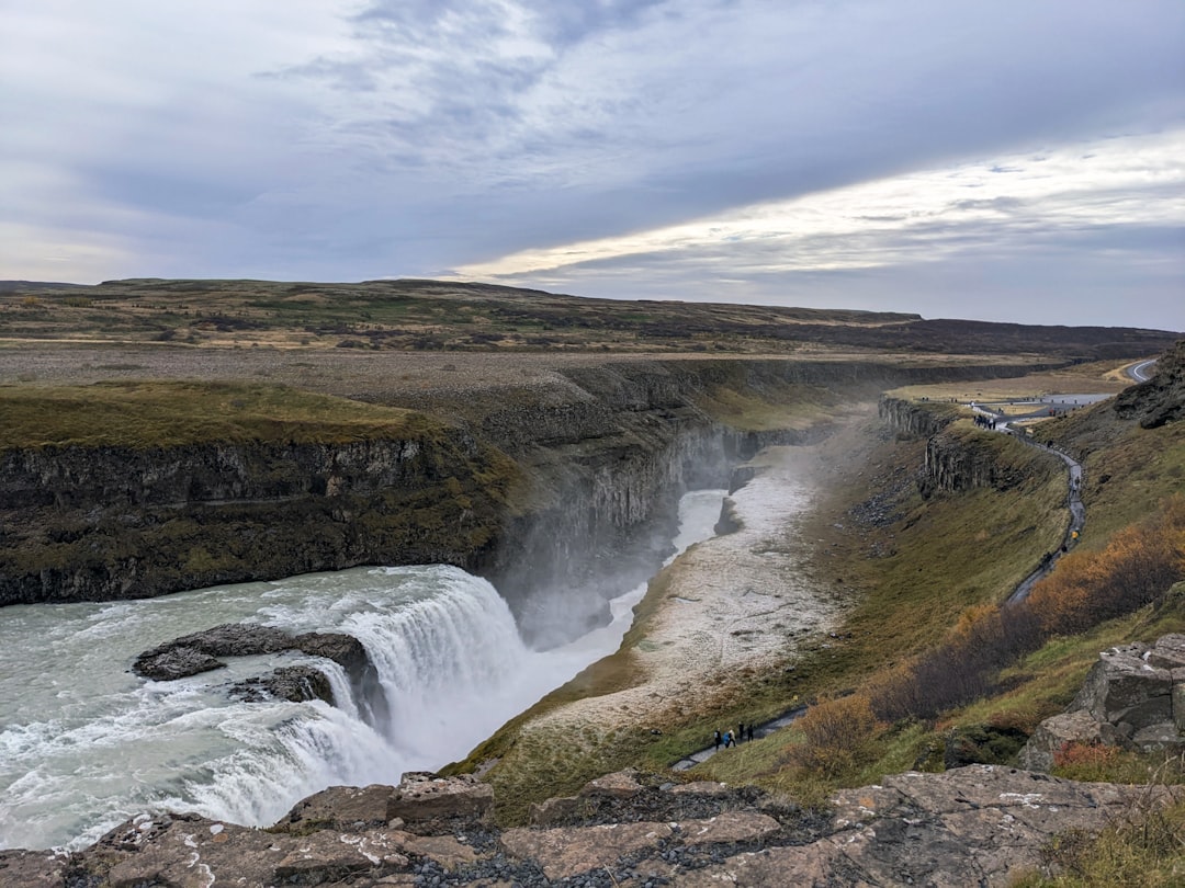 Gullfoss : la cascade glaciaire entre arcs-en-ciel et canyons - 35 | Secret World Trip Planner