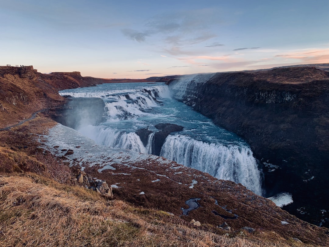 Gullfoss: la cascada glacial entre arcosíris y cañones - 35 | Secret World Trip Planner