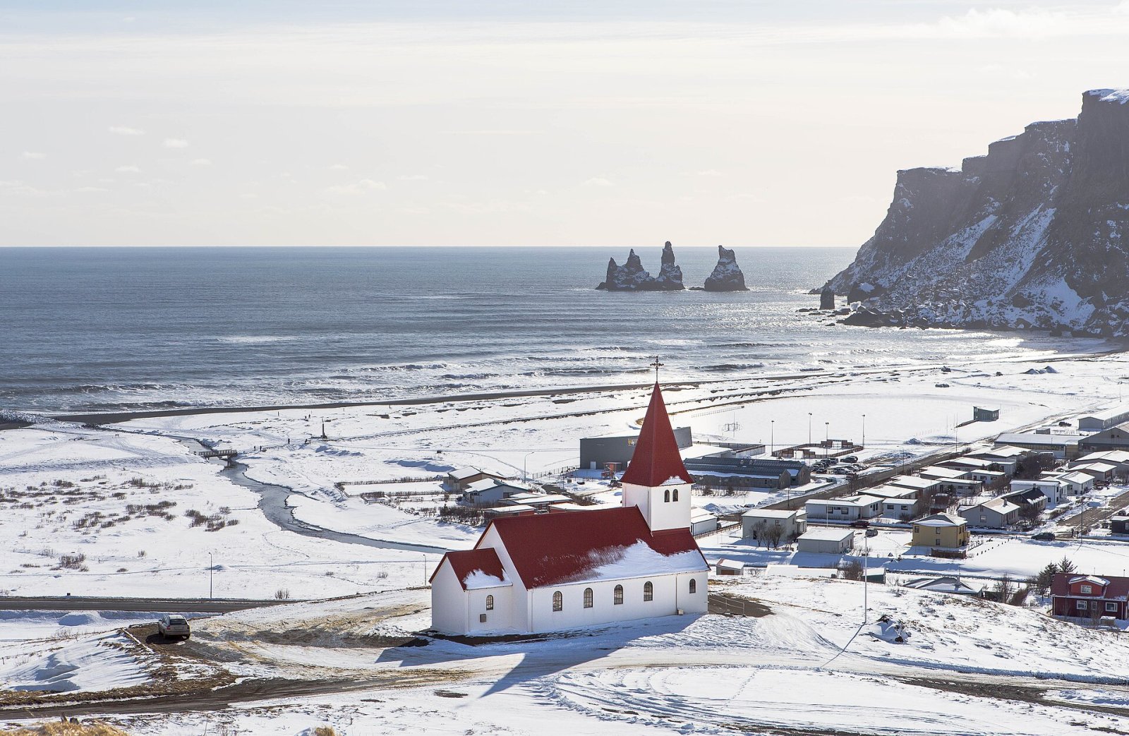 Entdecke die Magie der Vik Kirche in Island — Vík