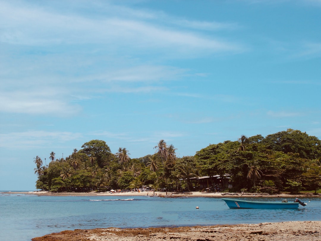 Isla Olocuita: una joya escondida en Costa Rica — Quepos