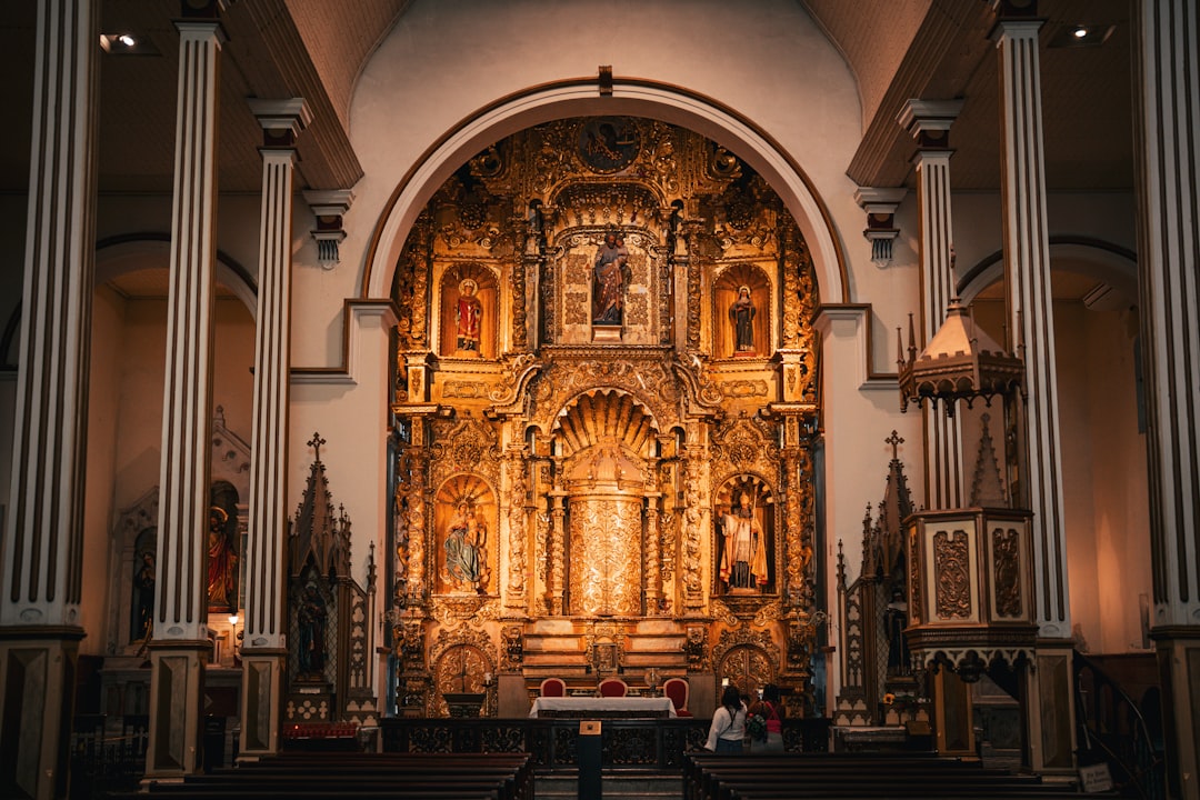 Descubre la Iglesia de Cristo: Una joya cultural en Panamá - El Higo | Secret World Trip Planner