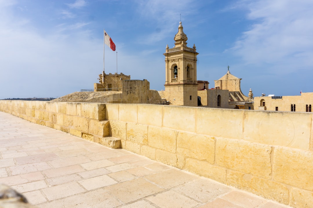 Descubre las Victoria Lines: un tesoro de Malta por explorar - Bingemma Rd | Secret World Trip Planner