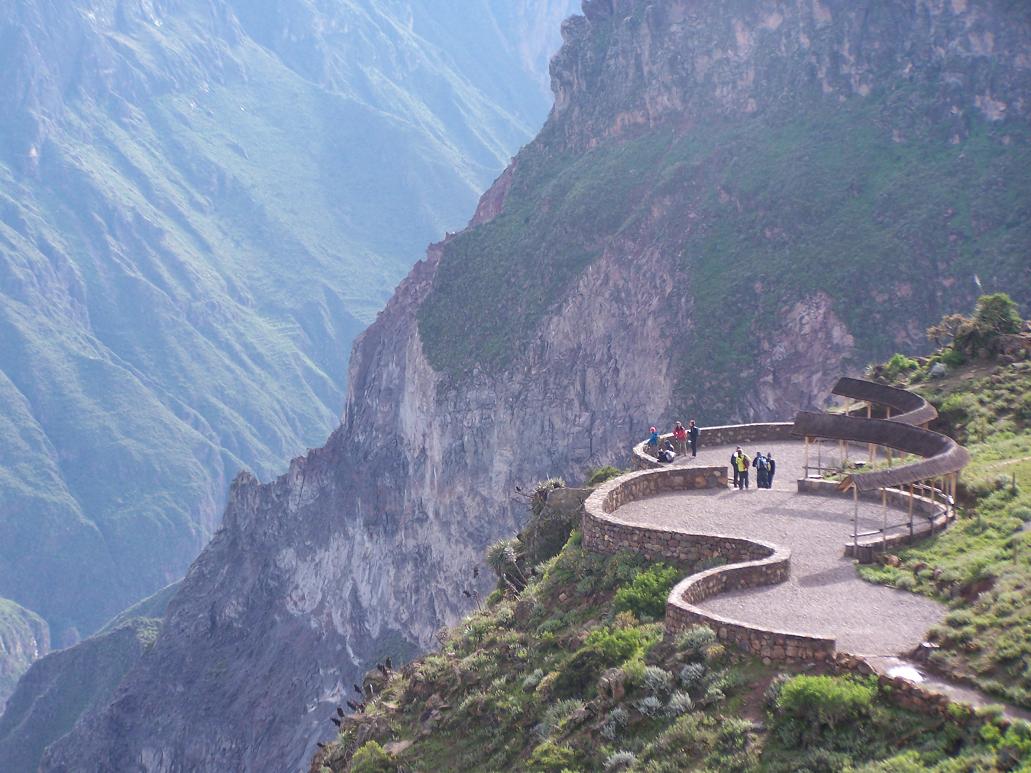Mirador Cruz del Condor: una experiencia inolvidable en Perú - San Juan de Chuccho | Secret World Trip Planner