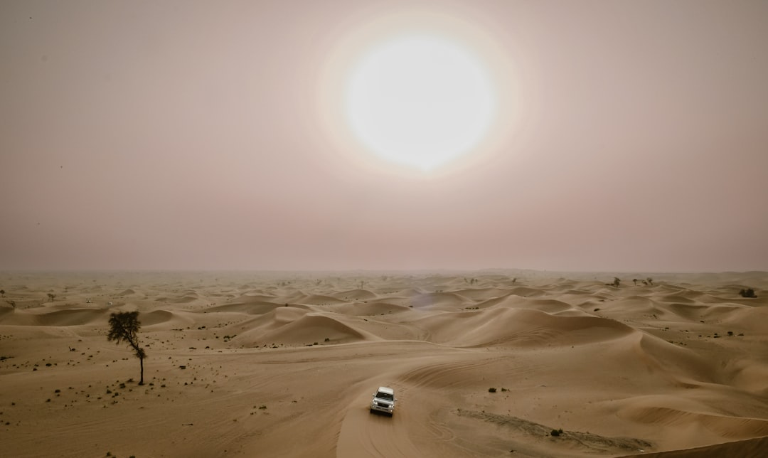 Rub' al-Khali: il deserto più grande del mondo | Secret World Trip Planner