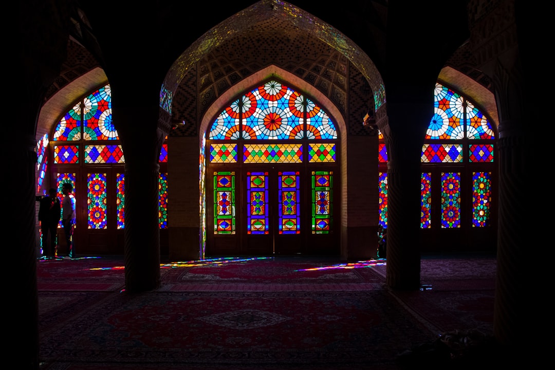 Vakil Bazaar in Shiraz: Heart of the Persian Market - District 8 | Secret World Trip Planner