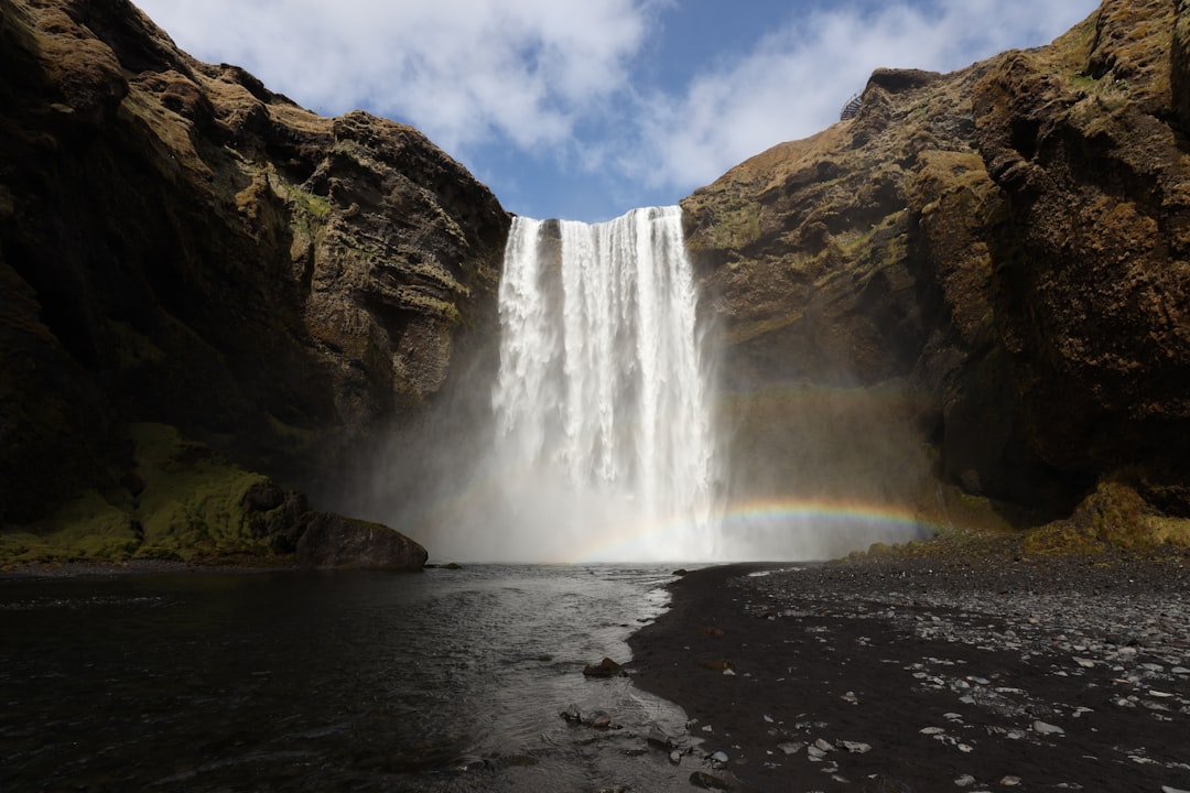 Skógafoss: la cascada de 60 metros que te empapa - Skógafoss | Secret World Trip Planner