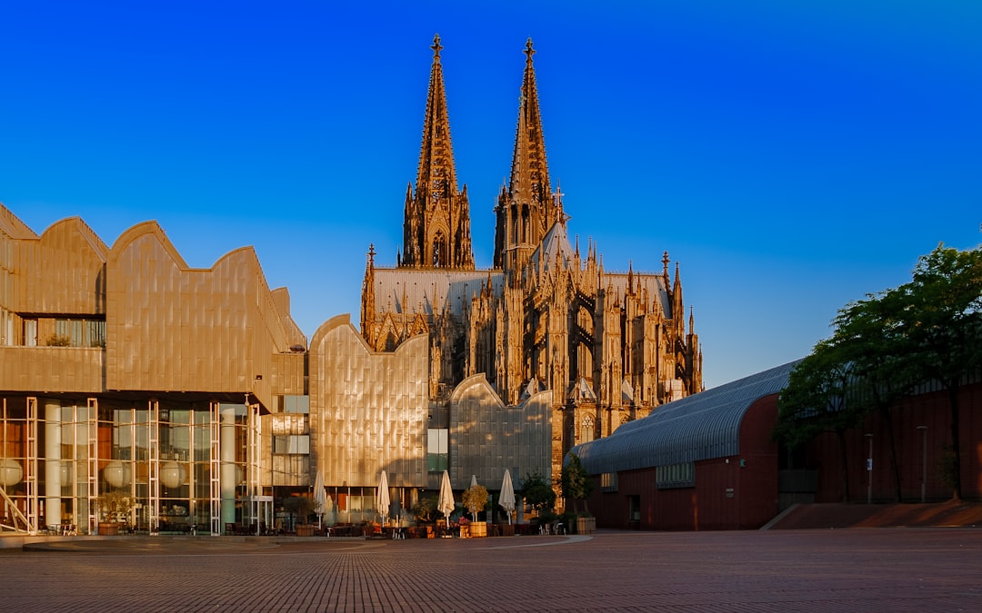 Duomo de Colonia: la catedral gótica más alta de Europa - Domkloster 4 | Secret World Trip Planner
