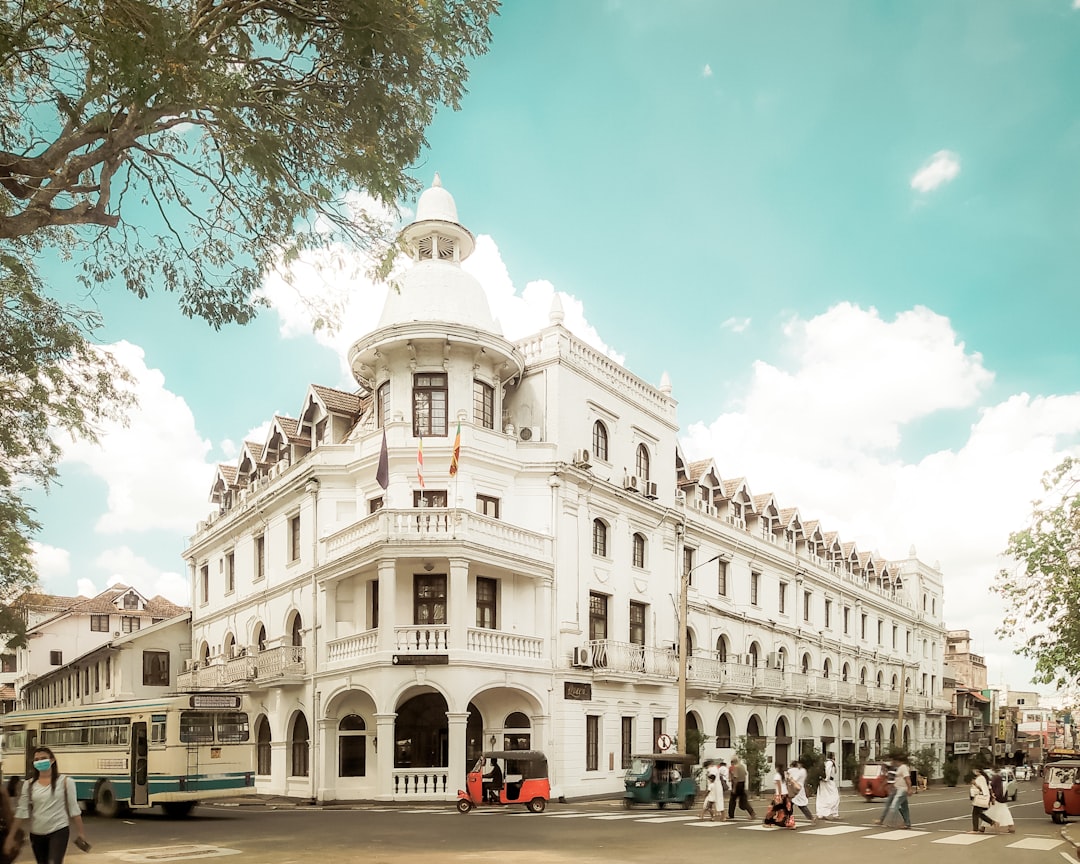 Découvrez la Library au Sri Lanka : un trésor d'histoire et de culture - Palugaswewa | Secret World Trip Planner