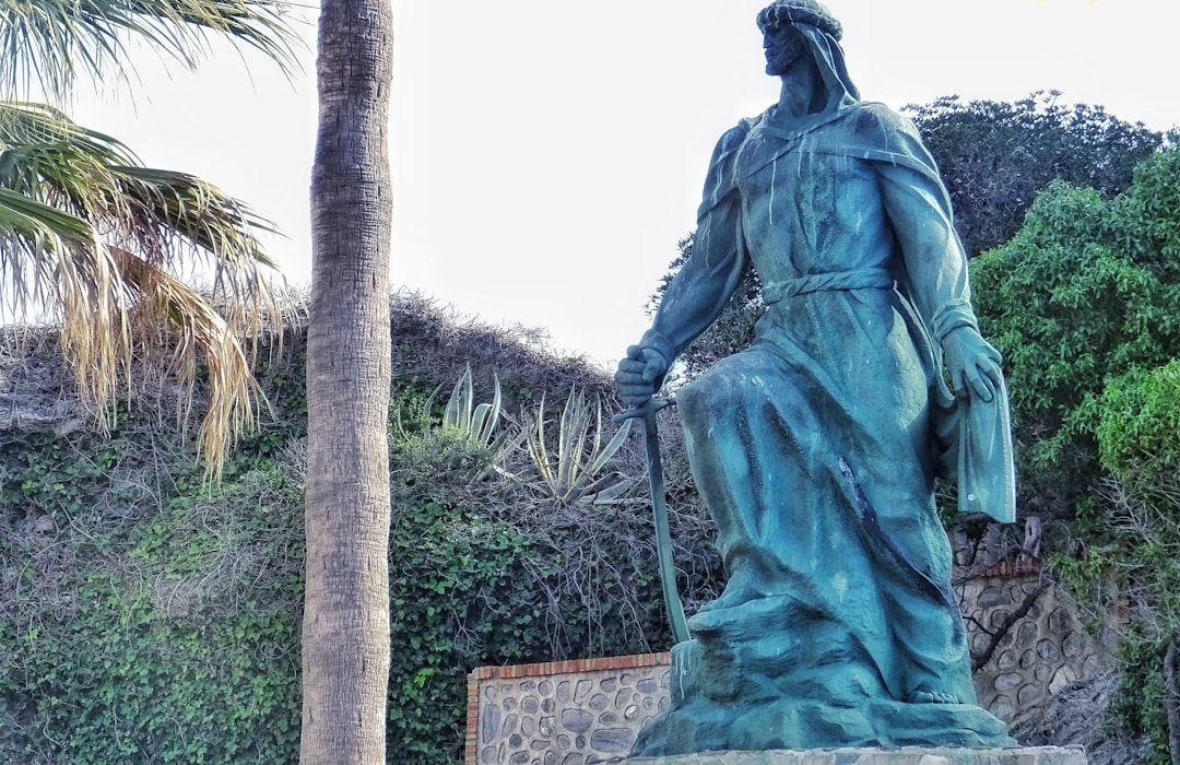 Statue de Che Guevara à Santa Clara : guide complet - C26V+Q82 | Secret World Trip Planner