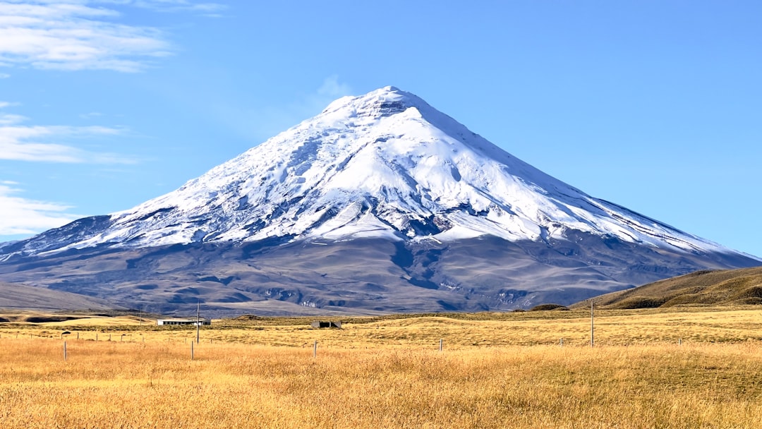 Cotopaxi: Besteige den höchsten aktiven Vulkan Ecuadors - Cotopaxi | Secret World Trip Planner