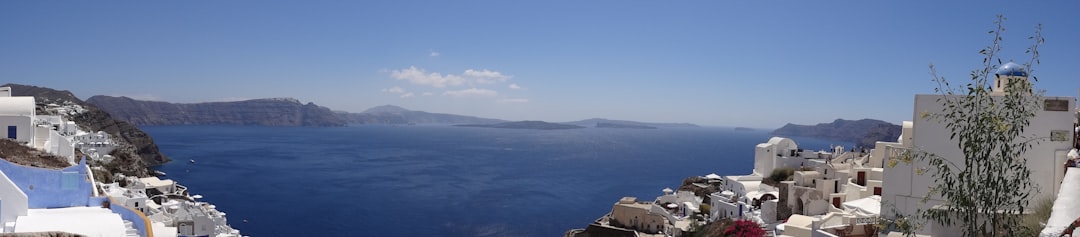 Tramonti a Oía: la magia della caldera di Santorini - Unnamed Road | Secret World Trip Planner