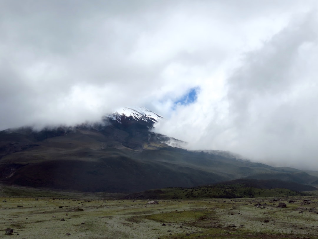 Découvrir Vulcano : histoire et beautés des îles Éoliennes — Cuenca