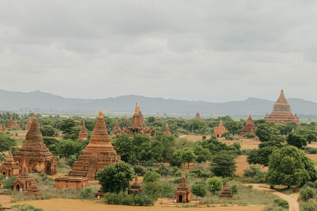 Bagan at Sunset: Temples and Pagodas of Myanmar - 5V94+5F2 | Secret World Trip Planner