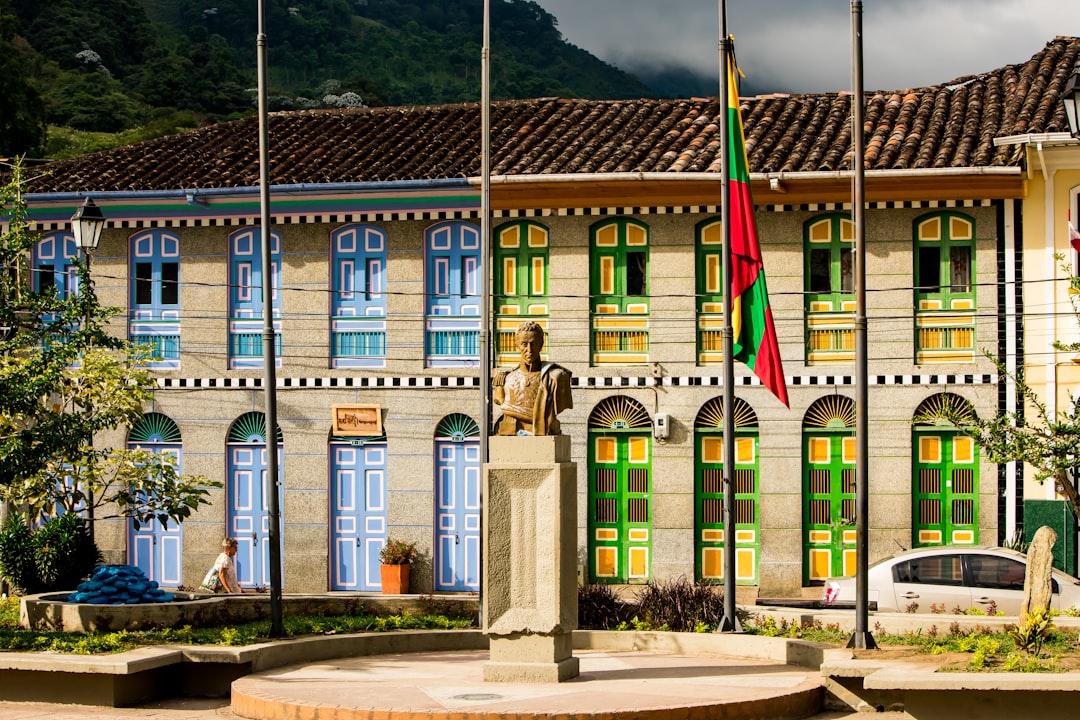 Découvrez le Musée de Trajes à Bogotá : un voyage dans la culture colombienne - Bogotá | Secret World Trip Planner