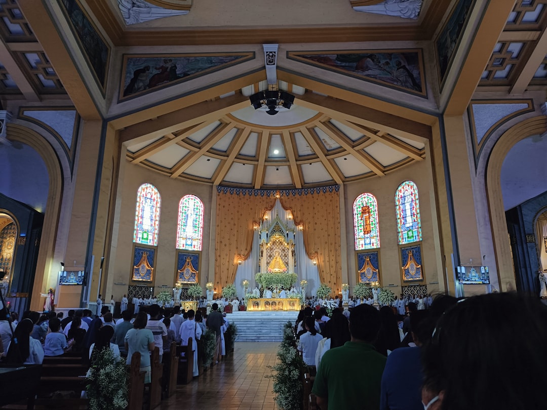 Descubriendo la Iglesia Cristiana Evangélica en Quezon City - Quezon City | Secret World Trip Planner