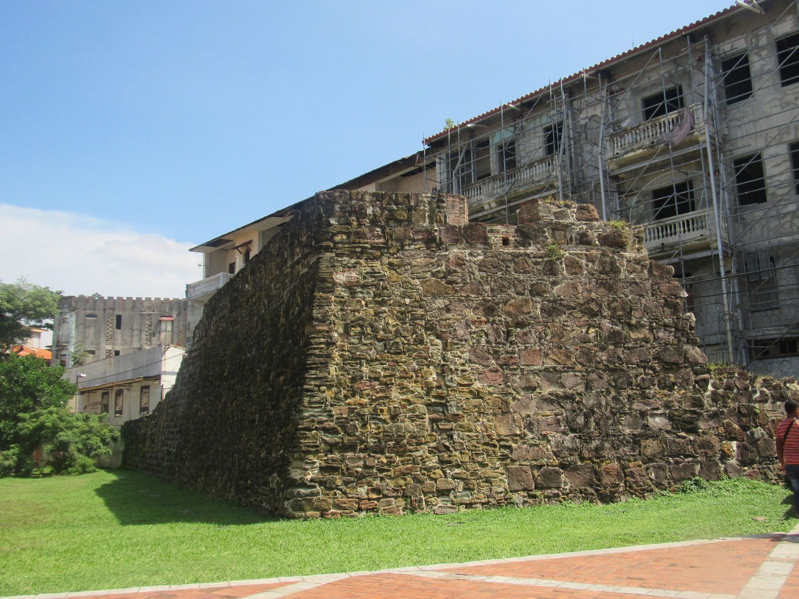 Entdecken Sie das Baluarte Mano De Tigre: ein historischer Schatz Panamas - Panamá | Secret World Trip Planner