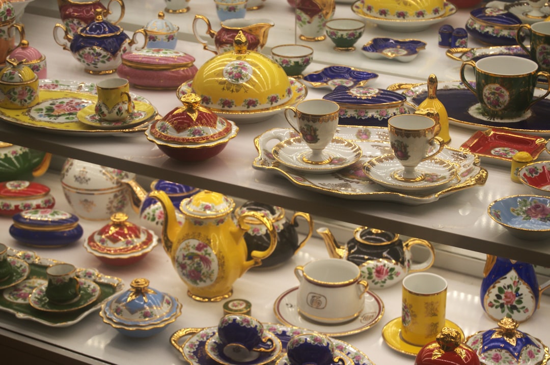 Meissen: Inside the Finest Porcelain Workshops - Talstraße 9 | Secret World Trip Planner