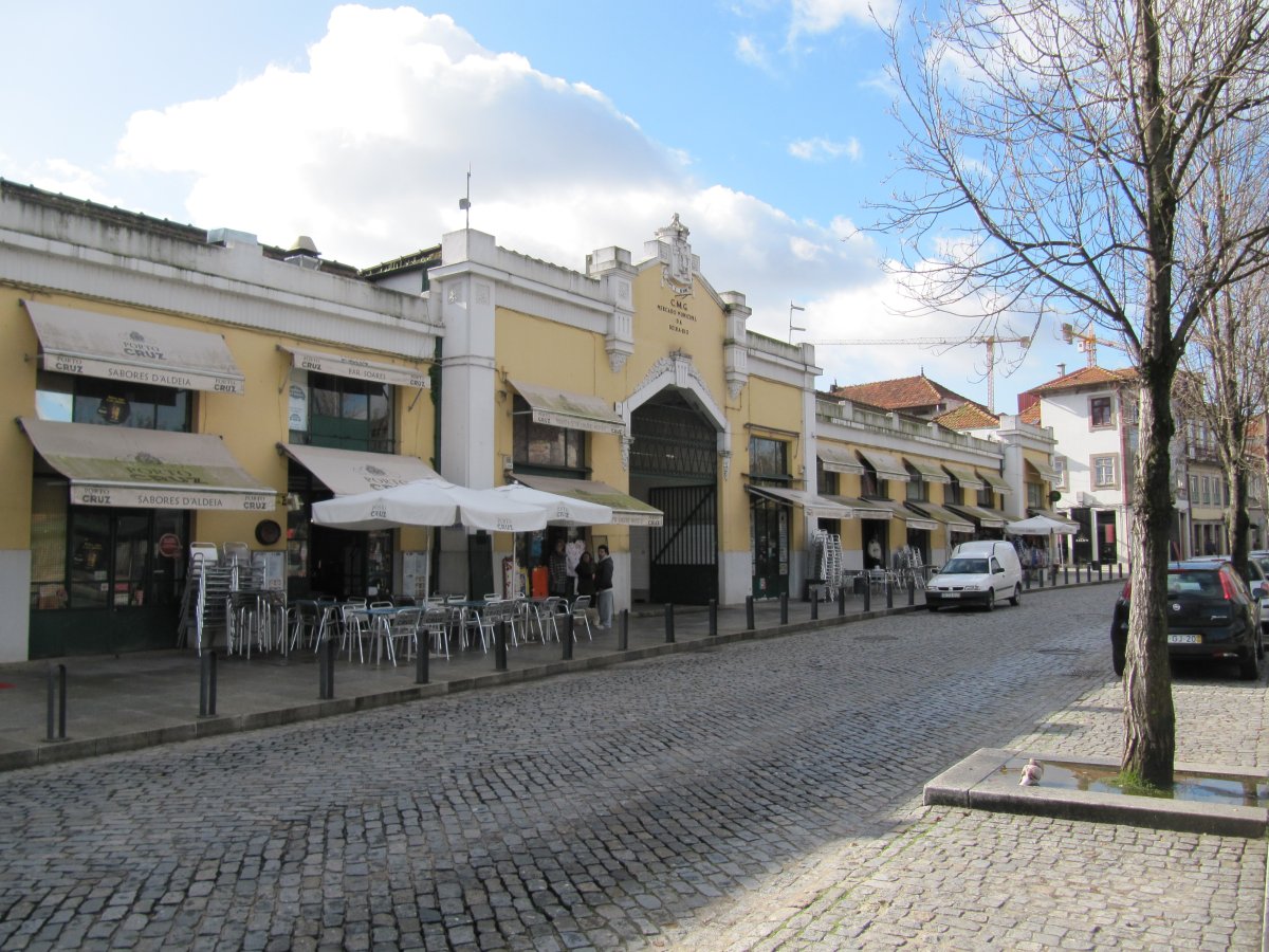 Mercado Beira-Rio: Der historische Markt am Douro — Av. de Ramos Pinto 148