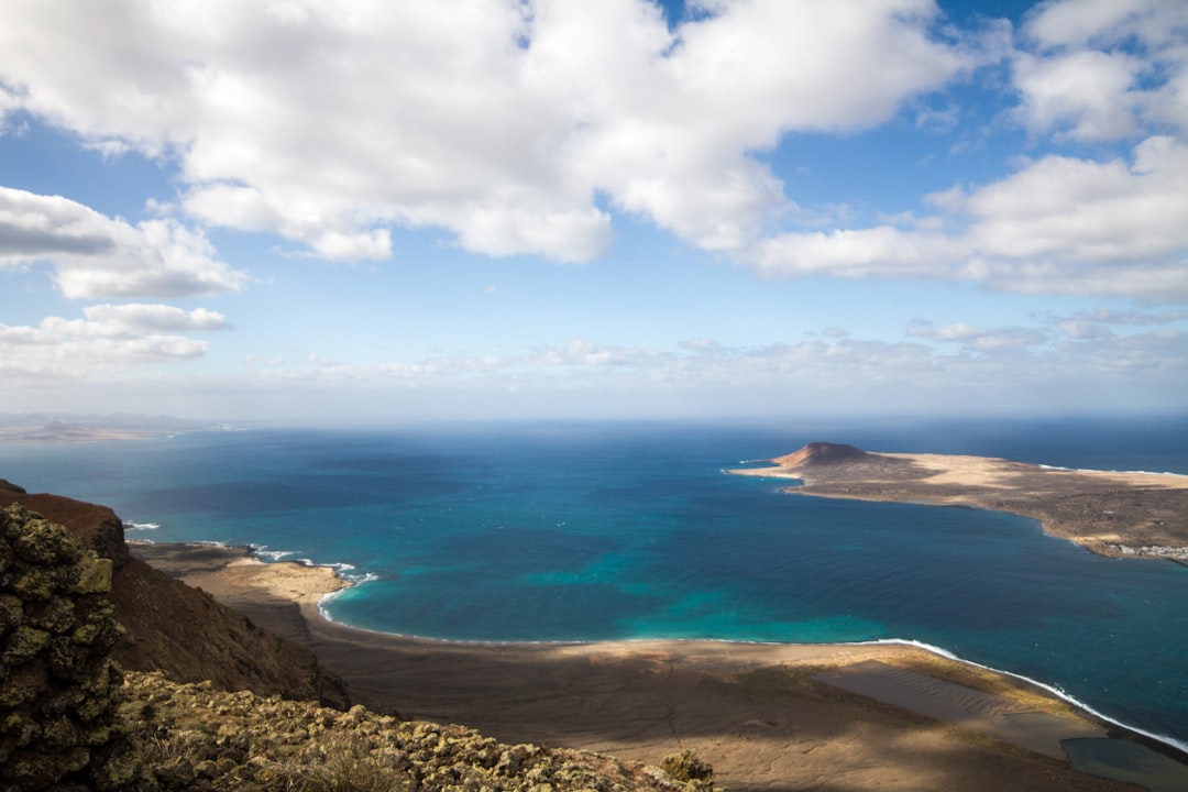Mirador del Río: Manriques Aussichtspunkt auf Lanzarote - 35541 | Secret World Trip Planner