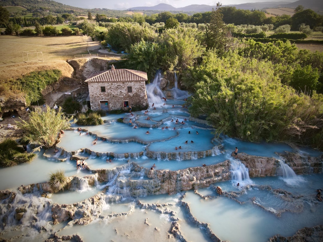 Moulay Yacoub: aguas termales sulfurosas en Marruecos — Centre Thermal Moulay Yacoub b p 2426، Moulay Yacoub Prefecture 36150