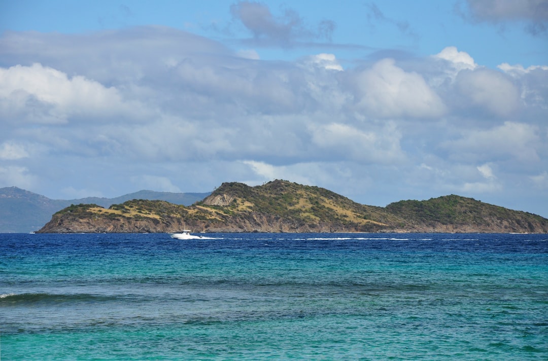 Whakaari/White Island: el volcán marino de Nueva Zelanda — Whakaari/White Island