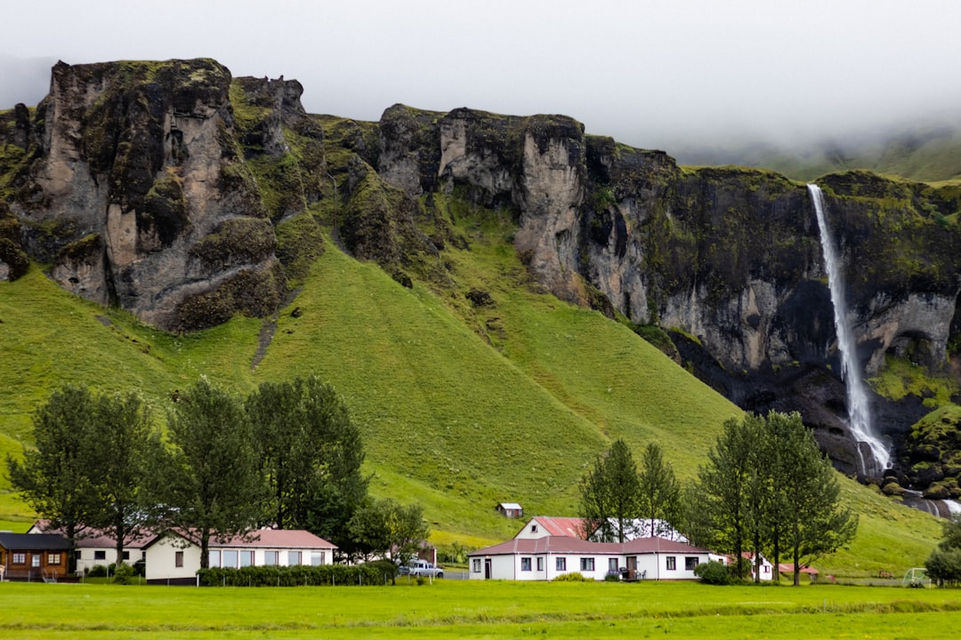 Descubre Víkurhyrna: Un Paraíso Natural en Islandia - Ólafsfjörður | Secret World Trip Planner