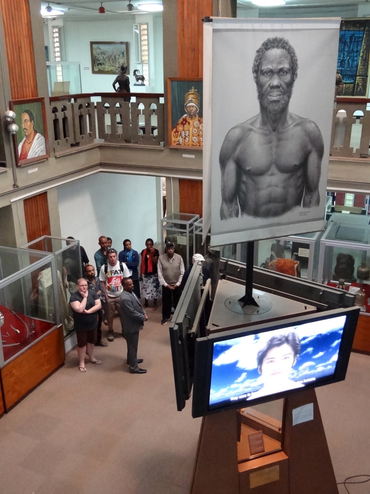 Museo Nacional de Etiopía: Lucy y los tesoros de Addis — 185 Haile Selassie St