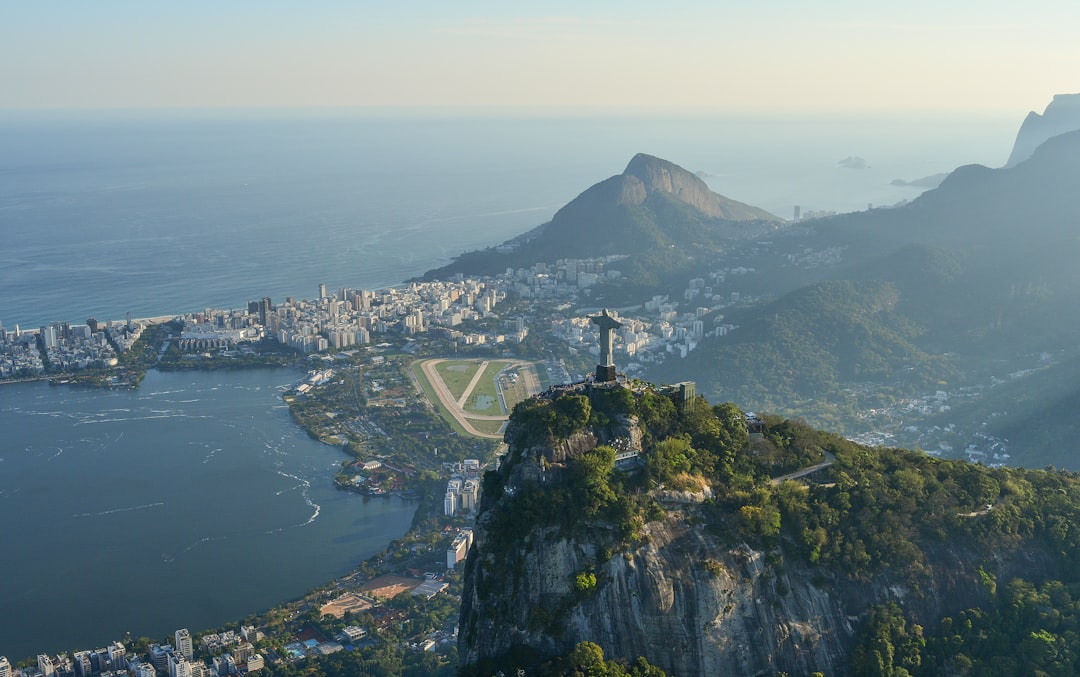 AI Trip Planner 2026: pianifica Rio de Janeiro con l'AI - Rio de Janeiro | Secret World Trip Planner