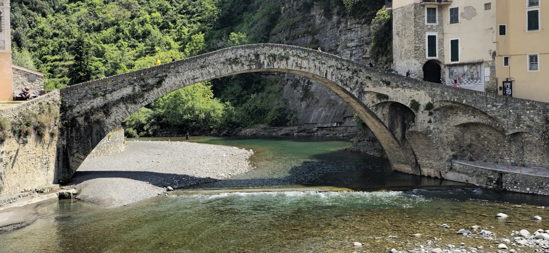 Ponte di Biscaglia: il trasportatore più antico del mondo - 48930 Areeta / Las Arenas | Secret World Trip Planner