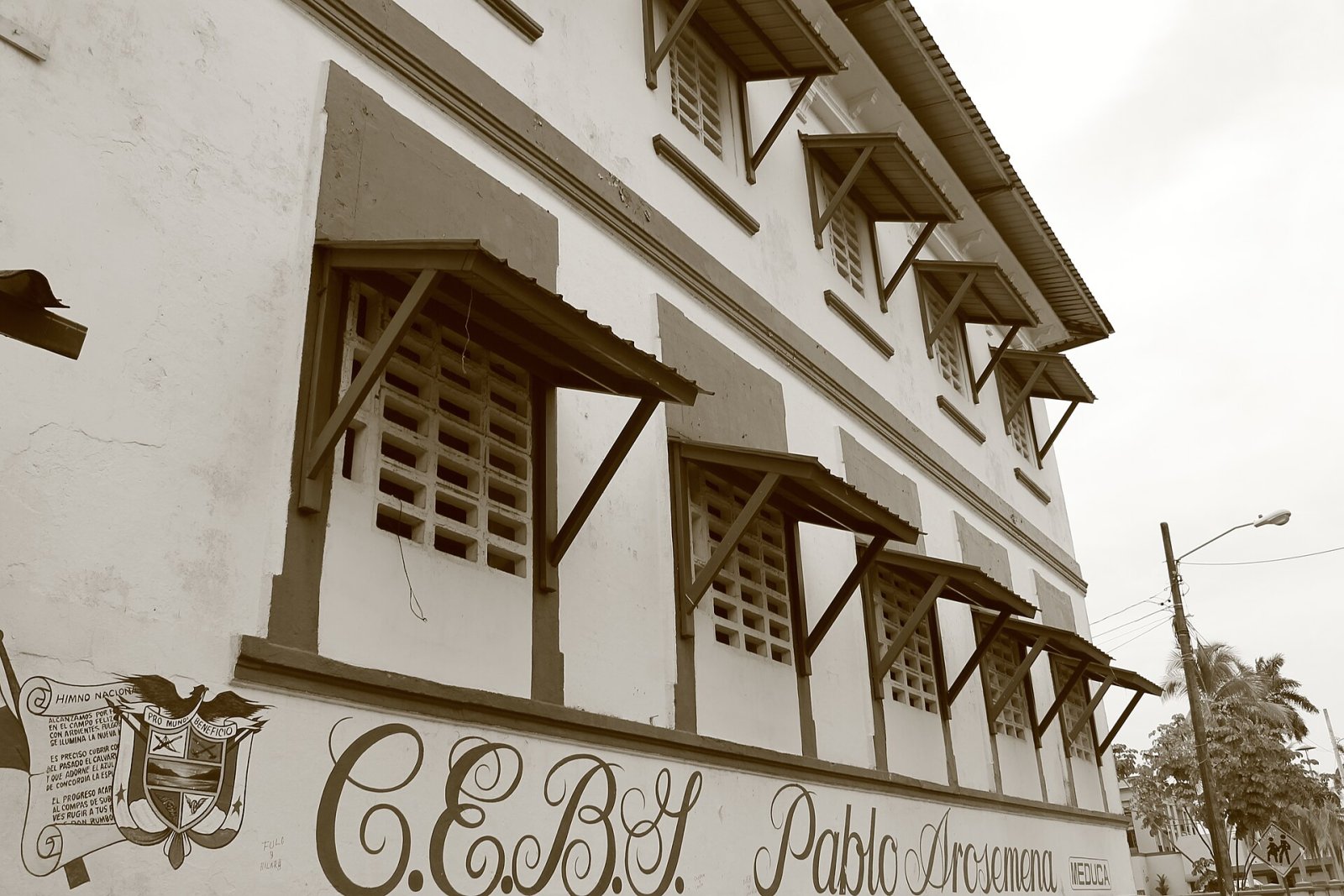 Discover Pablo Arosemena: A Journey Through Panama's History - Panama City | Secret World Trip Planner