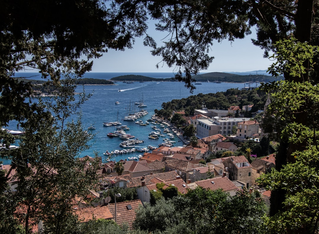 Neprobić: Ein unberührtes Naturparadies in Kroatien — Slano
