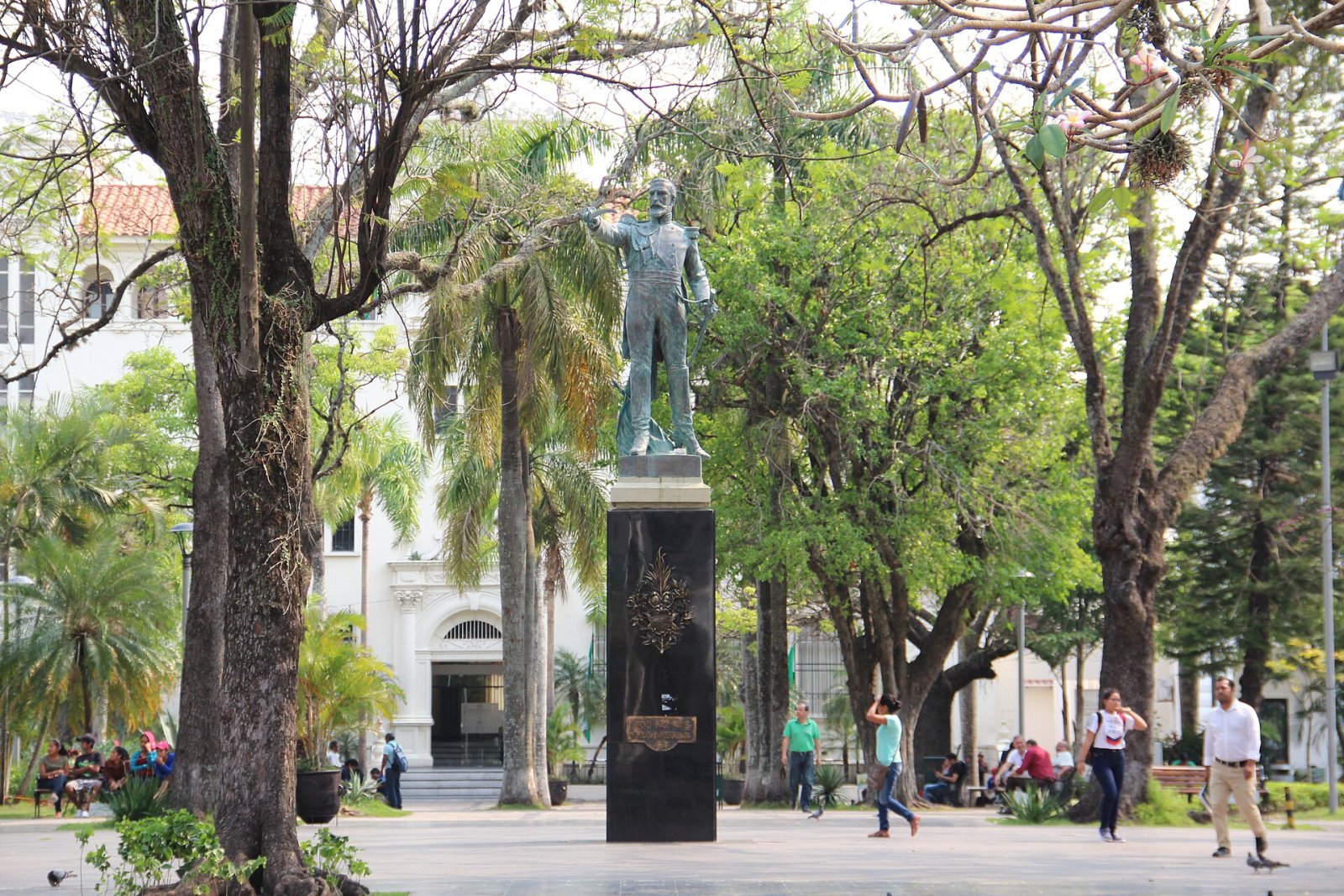 Descubriendo Coronel Ignacio Warnes: un tesoro cultural de Bolivia - Santa Cruz de la Sierra | Secret World Trip Planner