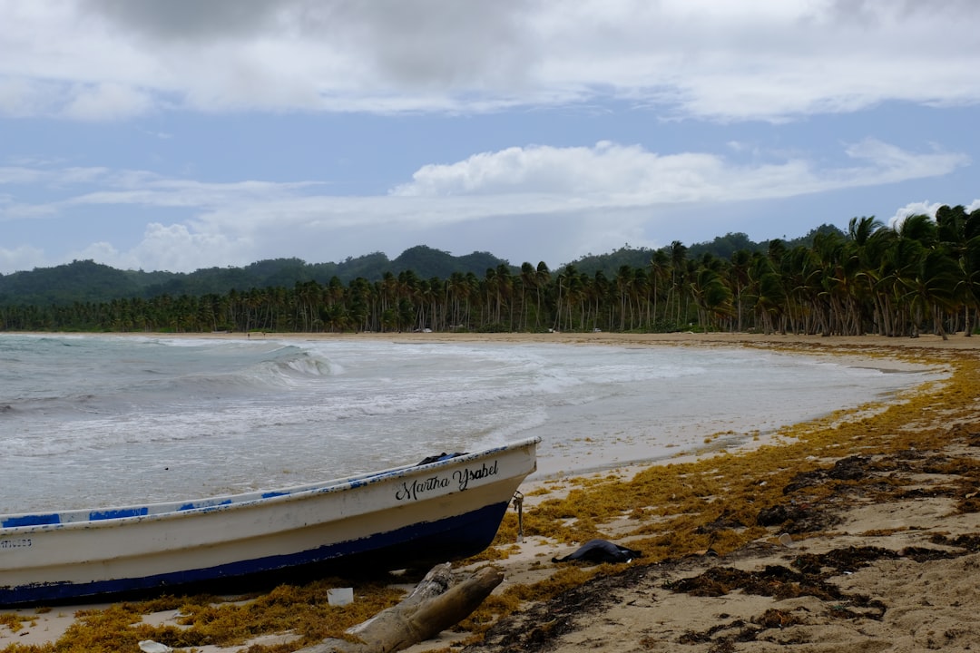 Playa Rincón: la spiaggia selvaggia di Las Galeras - Playa Rincon | Secret World Trip Planner