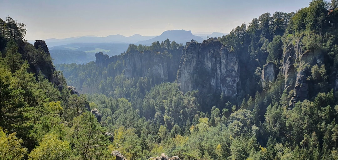 Prokletije : sentiers sauvages dans les Alpes albanaises - GWJ7+FH5 | Secret World Trip Planner