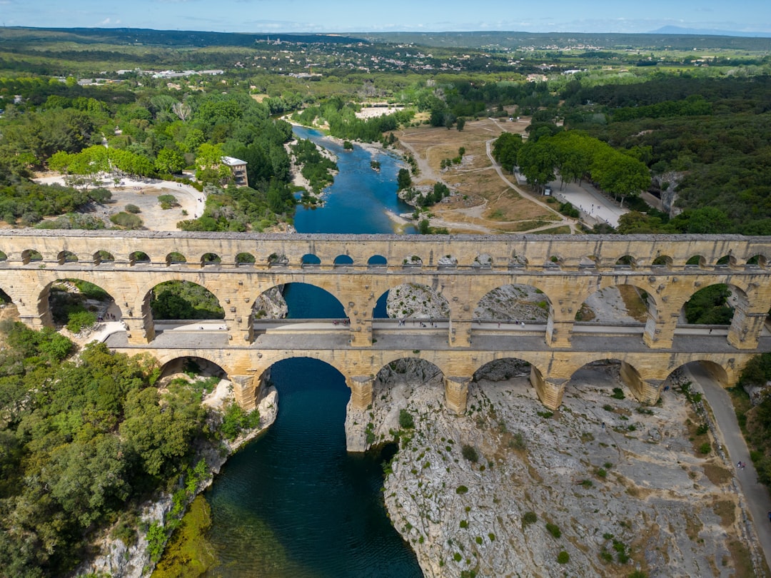 Puente del Diablo en Aniane: el puente medieval sobre el Hérault - st Jean de Fos et | Secret World Trip Planner