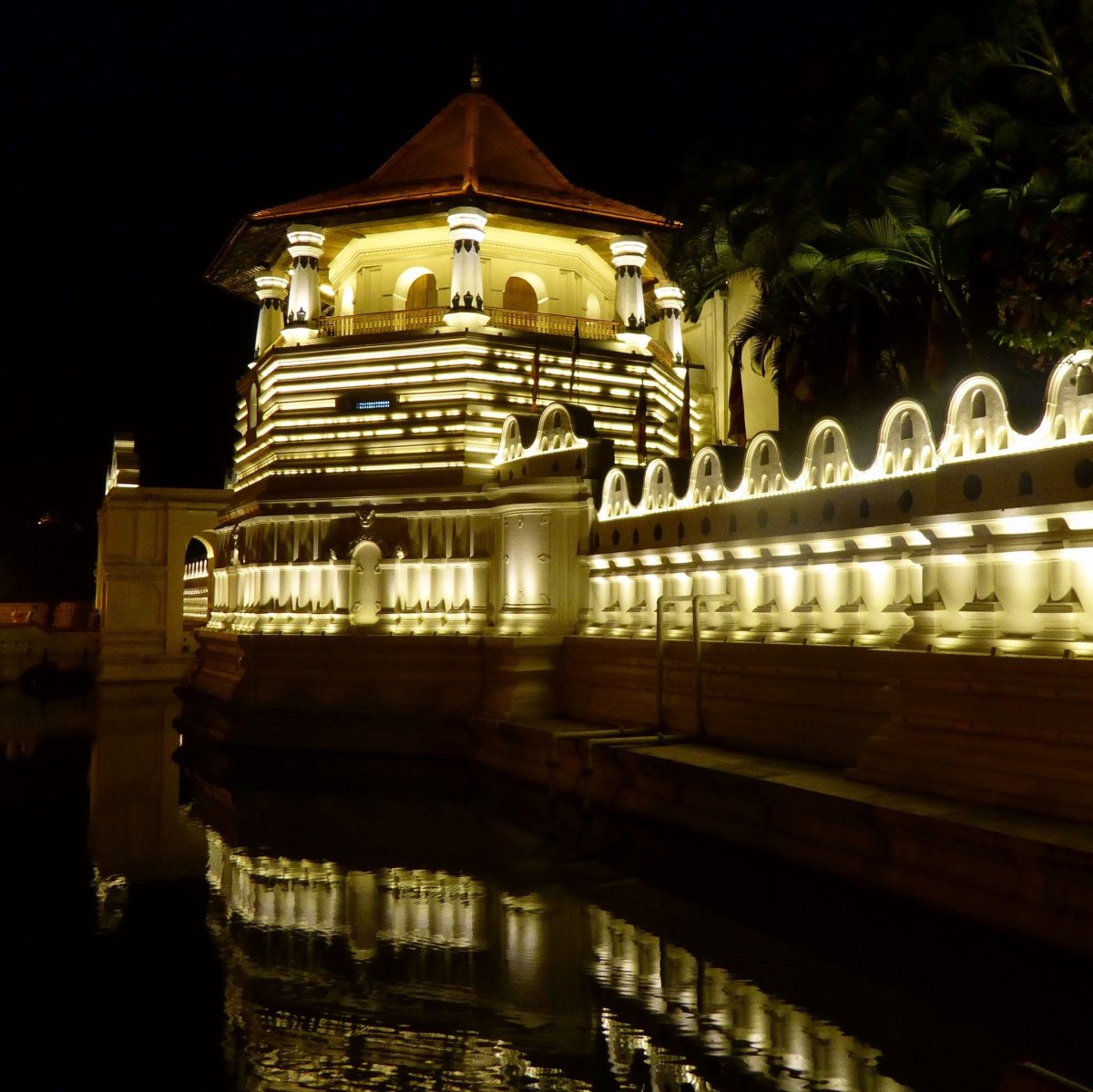 Palazzo Reale di Kandy: l'ultima reggia dello Sri Lanka - 15 Raja Veediya | Secret World Trip Planner