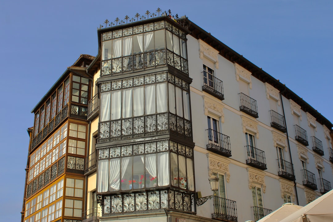 Hotel Palacio de Sal: Sleep in Uyuni's Salt Hotel - A 25 Km de Uyuni | Secret World Trip Planner