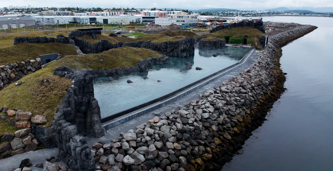 Laguna Secreta en Flúðir: las termas más antiguas de Islandia - Hvammsvegur | Secret World Trip Planner