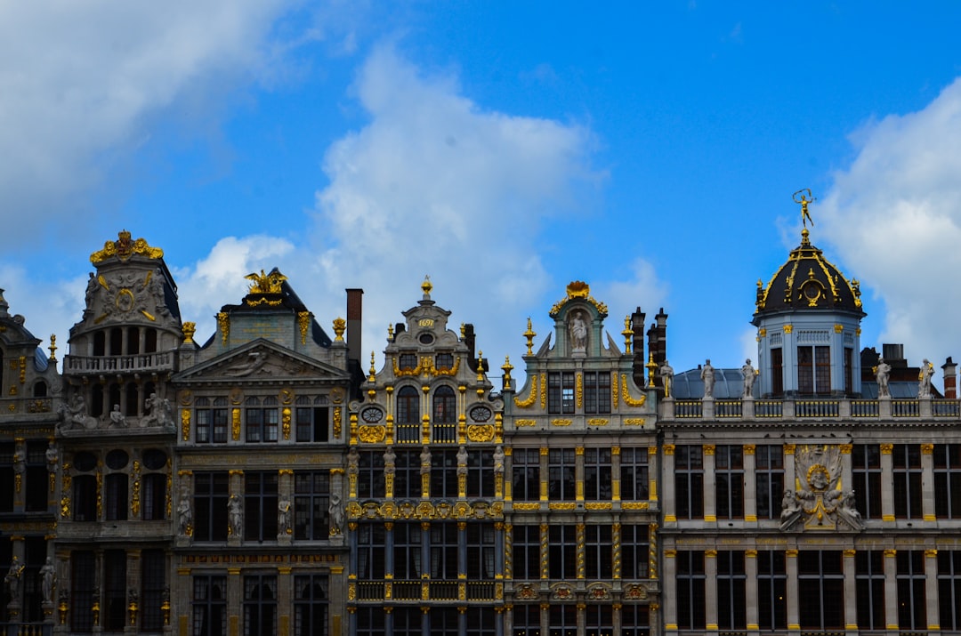 Manneken Pis: el bronce irreverente de Bruselas - 1000 Bruxelles | Secret World Trip Planner