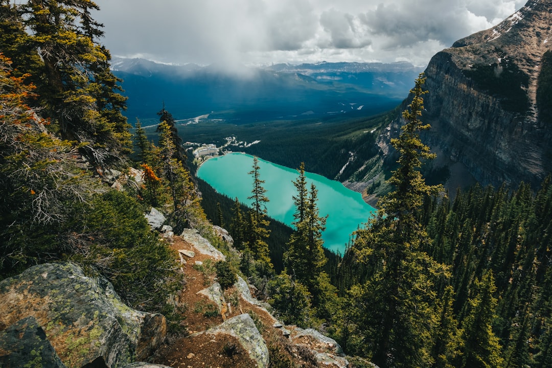 Lac Peyto : le lac turquoise des Rocheuses - Lake Louise | Secret World Trip Planner